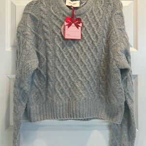 BNWT Gray Cable Knit Sweater XS